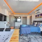 Vila Yesilkoey 3 Bedroom Secluded With Private Pool Hot Tub *