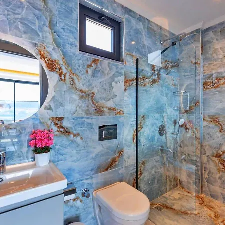 فيلة Yesilkoey 3 Bedroom Secluded With Private Pool Hot Tub *