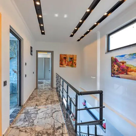 Yesilkoey 3 Bedroom Secluded With Private Pool Hot Tub * カルカン