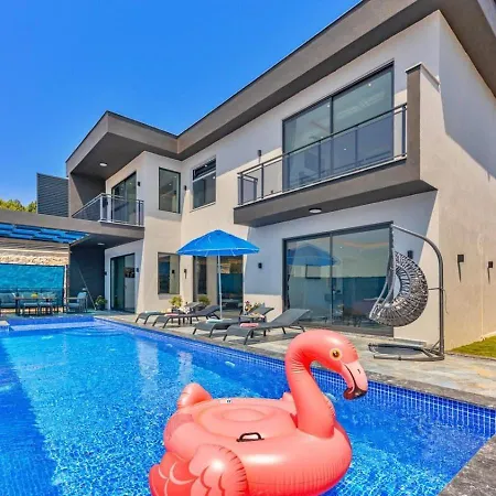 ヴィラ Yesilkoey 3 Bedroom Secluded With Private Pool Hot Tub