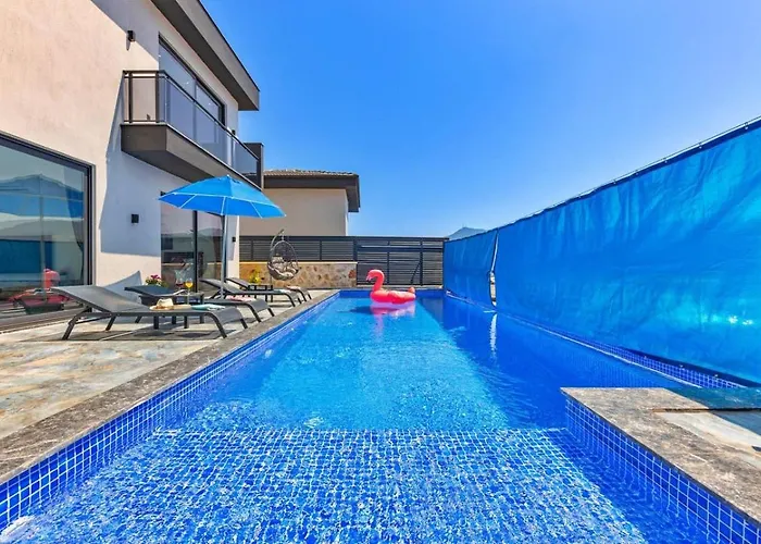 Yesilkoey 3 Bedroom Secluded With Private Pool Hot Tub * 卡尔坎